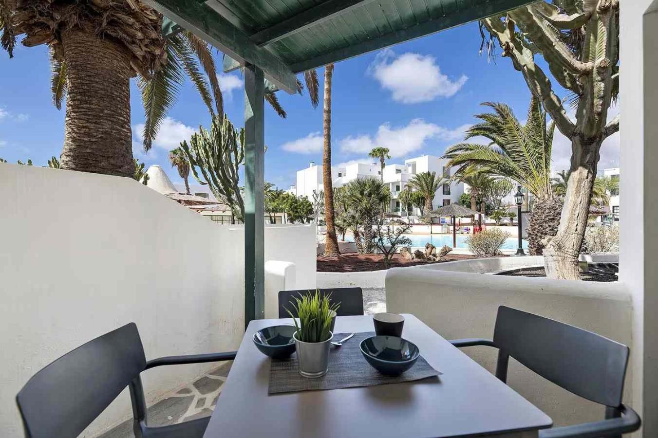 Bungalow La Roca Costa Teguise Exterior foto
